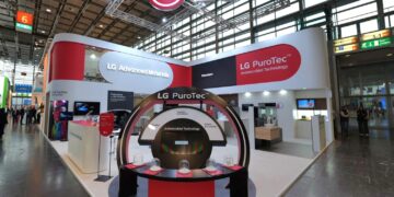LG SHOWCASES PUROTEC™ ANTIMICROBIAL MATERIAL AT K SHOW IN GERMANY