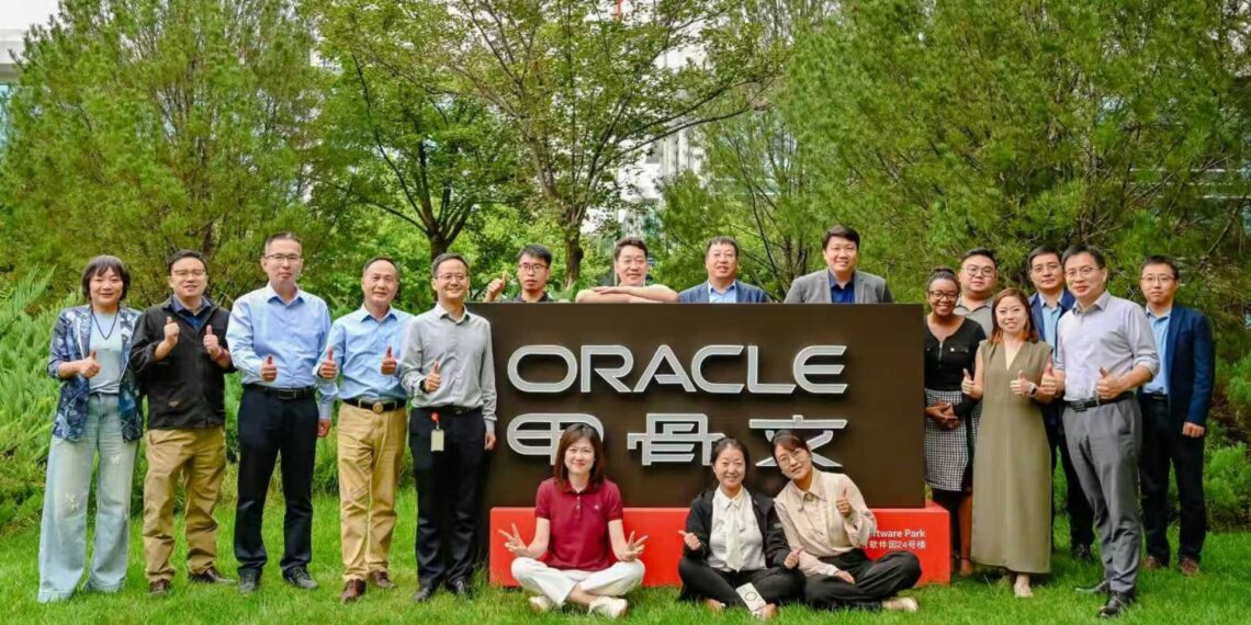 Kingston International College Partners with Oracle China to boost AI Talent Pipeline Across ASEAN