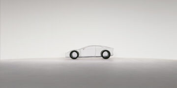 The world’s first electric car without metals or minerals is launched – and it doesn’t work