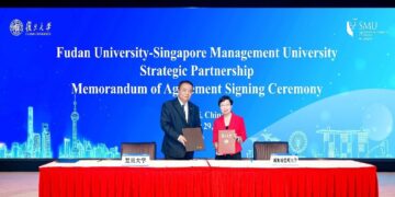Fudan University and Singapore Management University Forge Strategic Partnership for Greater Societal Impact