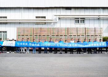 JA Solar Delivers First Batch of 650W DeepBlue 5.0 High-Efficiency n-Type Modules