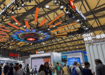 StarCharge Presented Microgrid Energy and Charging Solutions at SNEC Shanghai 2025