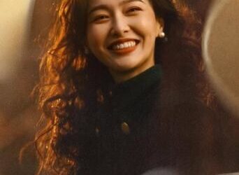 Chinese Actress Tiffany Tang Takes the Golden Panda Best Actress in Television: Holding True with Craft, Shining Bright in Changing Times