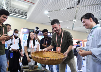 Xinhua Silk Road: Innovation, tradition deeply integrated on TCM trade fair in China’s Zhangshu City