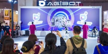 AgiBot Fuels CIIE 2025 with Full‑Scene Support, Embodied Intelligence Accelerates Commercial Deployment