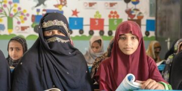 Like Mother, Like Daughter: Education Cannot Wait-supported UNICEF Accelerated Learning Programme enables a mother and daughter affected by floods and other crises to return to school in Pakistan.