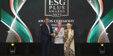 FWD Insurance Berhad takes home ESG Plus Awards for empowering Malaysian communities