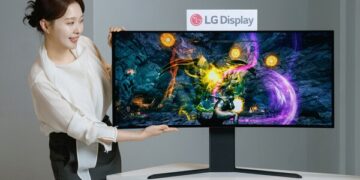 LG Display showcases wide lineup of world-first, leading OLED monitors