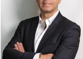 Hightekers acquires Serviap Global to strengthen global EOR capabilities