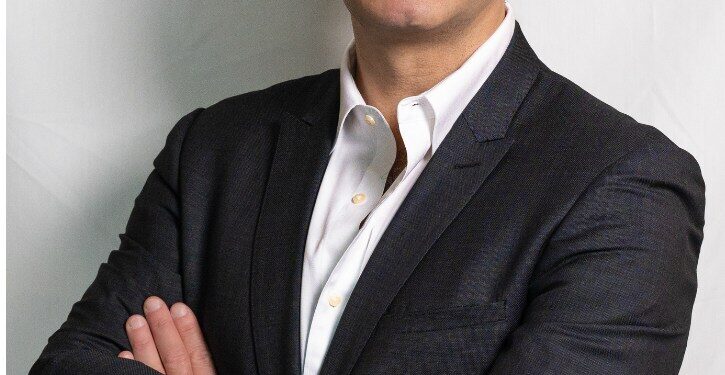 Hightekers acquires Serviap Global to strengthen global EOR capabilities