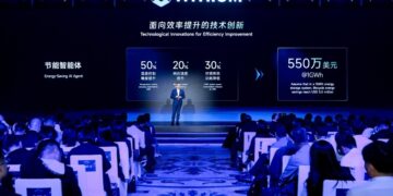 HiTHIUM Unveils the World’s First 8-Hour-Native Energy Storage Solution for All-Weather Green Power