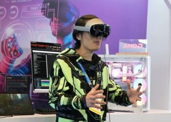 Inside the Computing Power Behind Spatial Filmmaking: Hugh Hou Goes Hands-On at GIGABYTE Suite During CES 2026