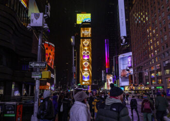 WePlay Lights Up Times Square: Transmitting a Global Social Entertainment Vision