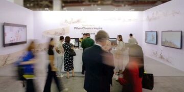 CGTN Art Series | Digital expo China Crafted wins hearts at ART SG