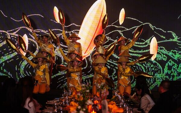 HOTLIST 2025 HONOURS HO CHI MINH CITY, HUE AND QUANG NINH AS IMPRESSIVE DESTINATIONS OF THE YEAR