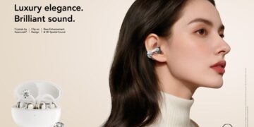 TCL Unveils New TCL CrystalClip Open-Ear Earbuds, with Special Edition Featuring Crystals by Swarovski®