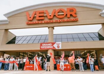 VEVOR Celebrates Global Flagship Store Opening in Houston with Houston Rockets, Redefining Hands-On Retail Experience