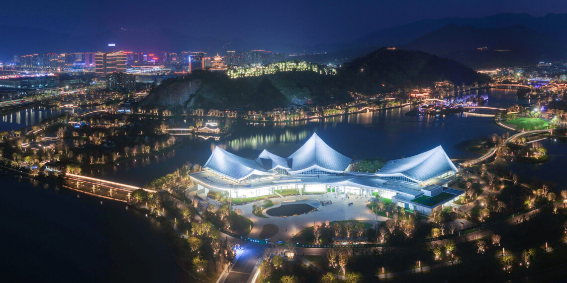 Wenzhou Garden Expo Grand Opening: Fusion of Chinese and Foreign Landscape Arts for a Greener Life