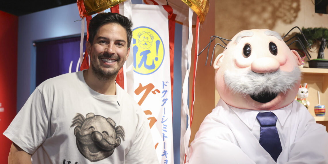 Mexican company Farmacias Similares brings Dr. Simi to Tokyo in Japan debut