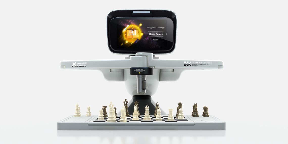 SenseRobot Unveils Chess Mini: The AI-Powered Robotic Mentor Bringing the “Soul” Back to the Board