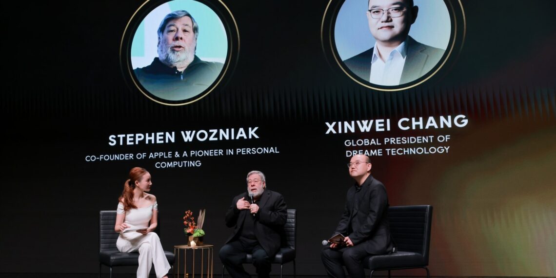 Steve Wozniak Surprisingly Appears at DREAME NEXT: Dreame Unveils Two Smartphones with 10+ Industry Breakthroughs