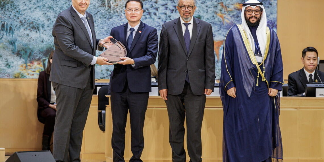 SingHealth Receives International Awards for Healthy Ageing and Population Health Initiatives