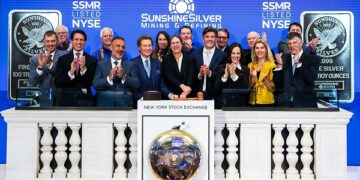 NYSE Content Update: AstraZeneca Celebrates Largest Transfer in NYSE History