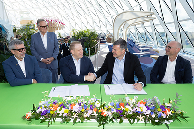 ROYAL CARIBBEAN OFFICIALLY WELCOMES LEGEND OF THE SEAS TO THE REVOLUTIONARY ICON CLASS, BUILT IN COLLABORATION WITH MEYER TURKU