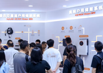 APsystems Unveils New Hybrid & Off-Grid Energy Storage Solutions at SNEC 2026