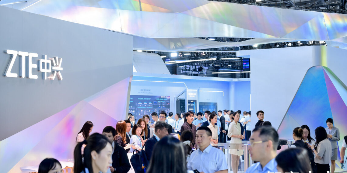 ZTE Showcases Full-Stack AI Capabilities at MWC Shanghai 2026, Empowering New Era of Token Operations