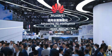 Huawei Helps Global Carriers Monetize Tokens with Service-Network-Compute Integration