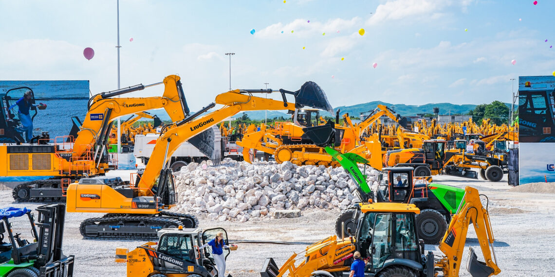 Embracing a Zero-Carbon Future | The 6th LiuGong Global Customer Day Held in Liuzhou
