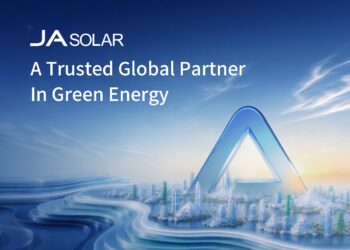 JA Solar Leads the Post‑Cycle PV Market with Dual‑Technology Breakthroughs and Integrated Solutions