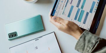 Two in Three Leaders Say Their HR Tech Is Working. Frontline Workers Disagree