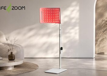 LifeZoom Launches Veyra, a Lightweight Curved Red Light Device for Stand, Belt, and Dome-Style Use