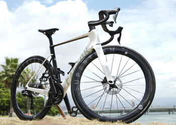 Superteam Wheels Launches Ultra SL SE All-Scenario Wheelset with DT180 Hubs
