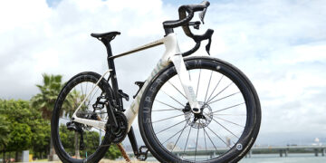 Superteam Wheels Launches Ultra SL SE All-Scenario Wheelset with DT180 Hubs