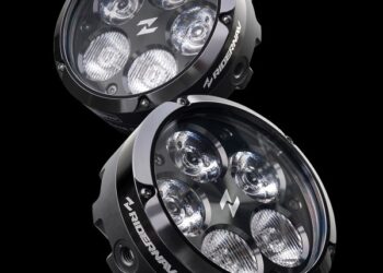 RiderNav Launches Q5 Pro: 22,000-Lumen Auxiliary Lights for Any Motorcycle, with Native BMW Wonder Wheel Control