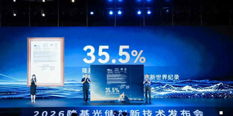 35.5%! LONGi Once Again Breaks World Record for Crystalline Silicon-Perovskite Tandem Solar Cell Efficiency