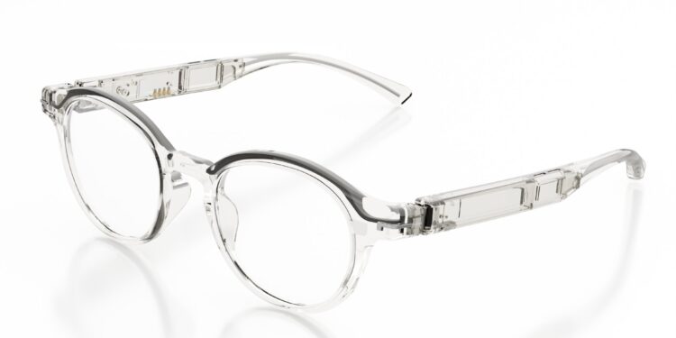 Solos Unveils Next-Generation AirGo™ A6 and New Privacy Kit, Launches AirGo™ V2 Worldwide at Third Annual AI Smartglasses Symposium in Hong Kong