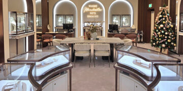 DG Display Showcase Helps Wongs Jewellers’ Manchester Store Reach UK Store Design of the Year Shortlist