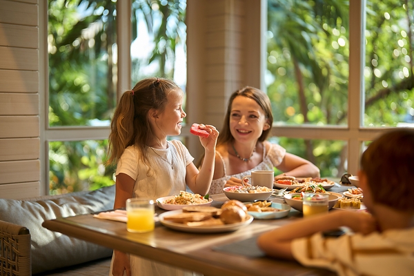 Dine & Unwind: Food, Drinks & Poolside Experiences at Courtyard by Marriott Phuket, Patong Beach Resort