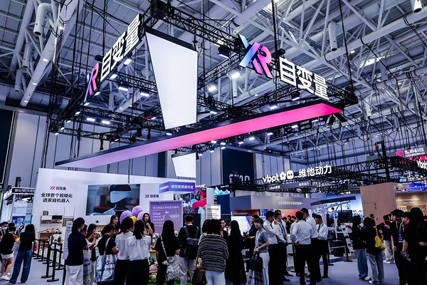 X Square Robot Shows the Full Embodied AI Loop at WRC 2026: From Foundation Model to Real-World Deployment