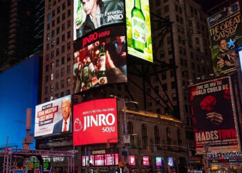 JINRO’s First Global Campaign Featuring V of BTS Surpasses 500 Million Views in Two Months