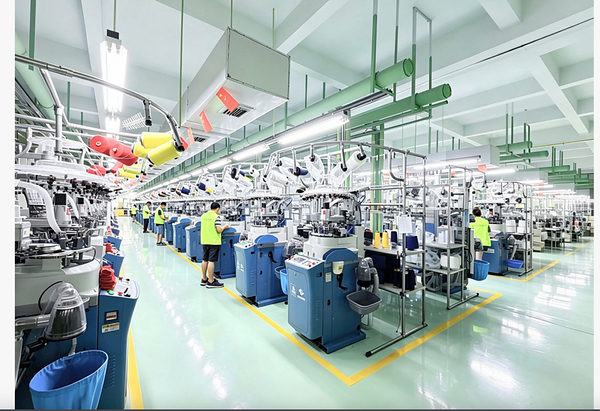 Jixingfeng Strengthens Smart Manufacturing of High-Performance Socks with Advanced Materials and Specialized Production