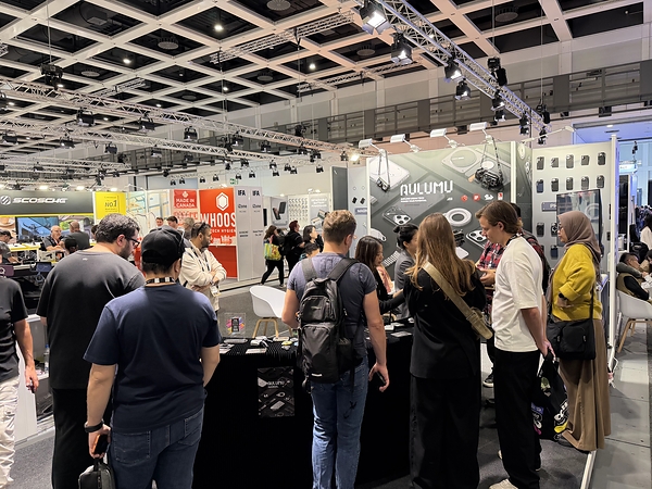 AULUMU Wins Yanko Design Best of IFA 2026, Showcases Award-Winning Tech Gear in Berlin