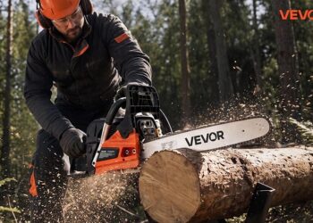 VEVOR Launches 62cc Gas Chainsaw for Firewood Preparation and Property Maintenance