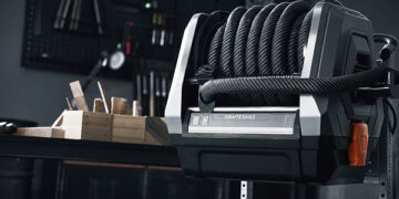 Giraffe Tools Launches GrandFlux™, a Wall-Mounted Vacuum System That Delivers Suction and Power Through One Retractable Hose