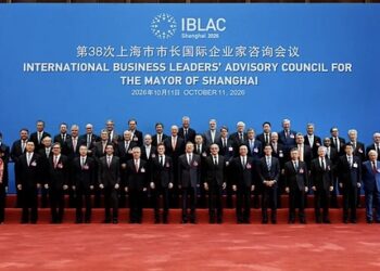 Global business leaders share ideas on AI-driven growth in Shanghai